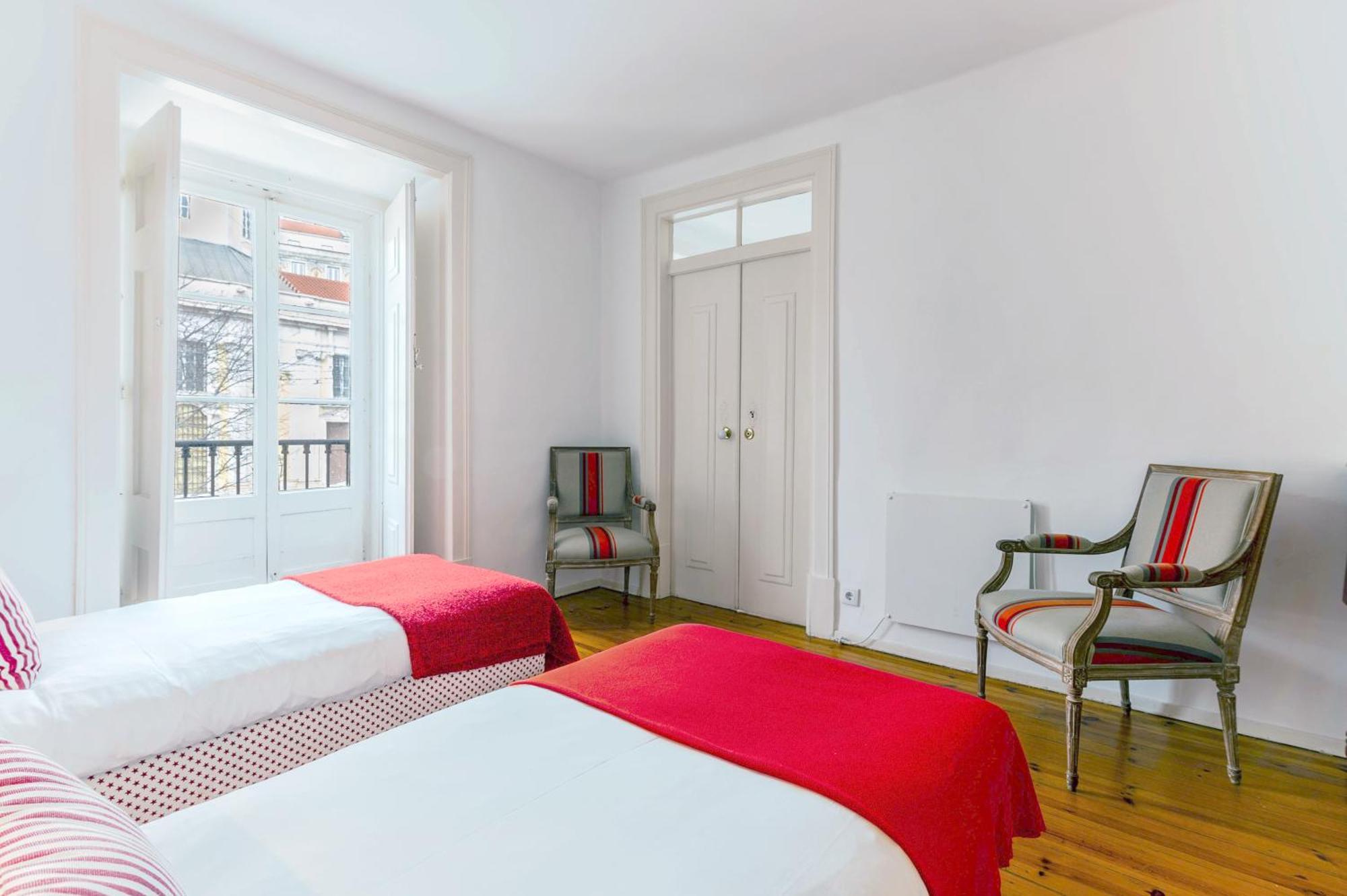 Portas Da Se Apartments Lisbon Luaran gambar